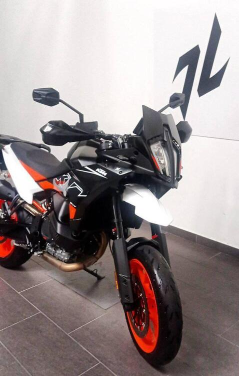 KTM 890 SMT (2023 - 24) (2)