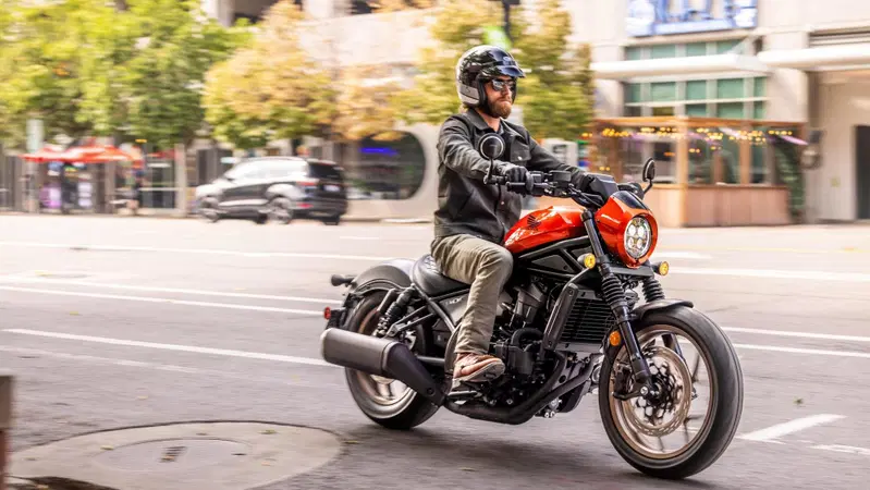 Honda CMX1100 Rebel 2025 DCT S.E. 2025. La "special di serie"