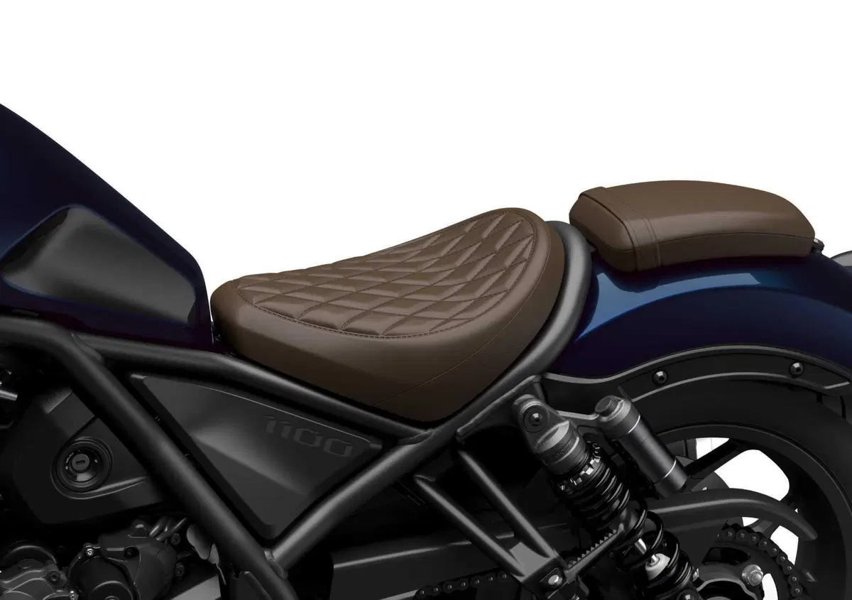 Honda CMX1100 Rebel 2025 DCT S.E. 2025. La "special di serie" (10)