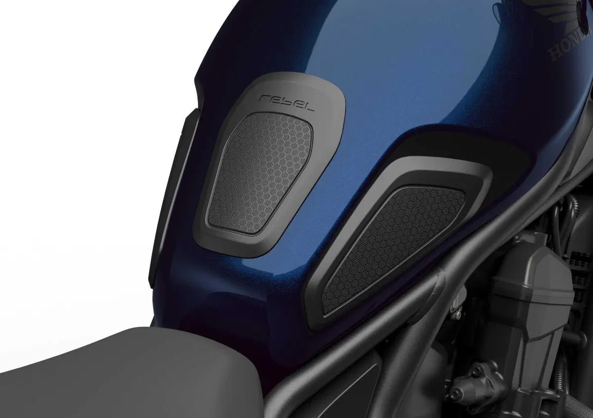 Honda CMX1100 Rebel 2025 DCT S.E. 2025. La "special di serie" (12)