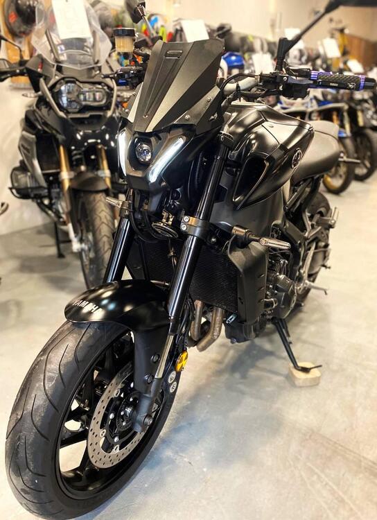 Yamaha MT-09 (2021 - 23) (5)