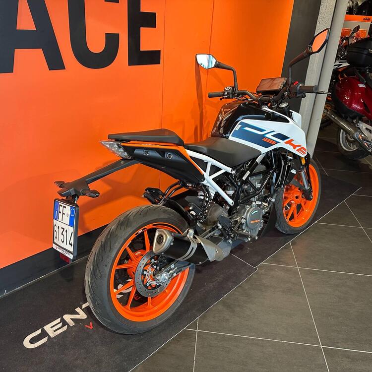 KTM 125 Duke (2021 - 23) (5)