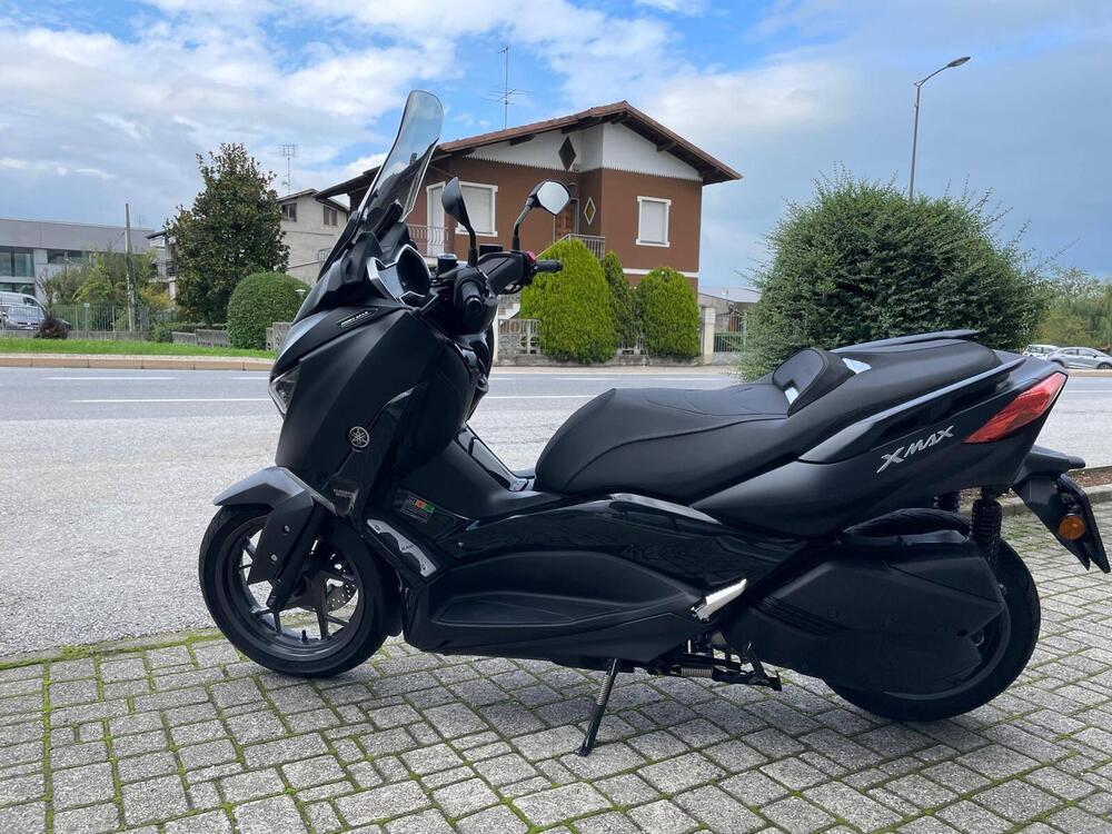 Yamaha X-Max 300 Iron Max (2019 - 20) (2)