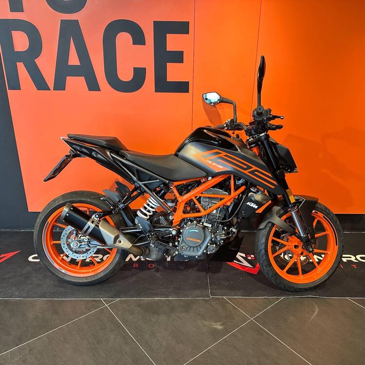 KTM 125 Duke (2021 - 23)