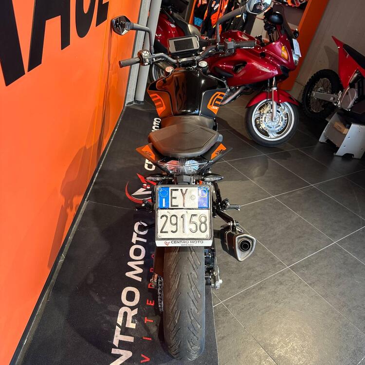 KTM 125 Duke (2021 - 23) (2)