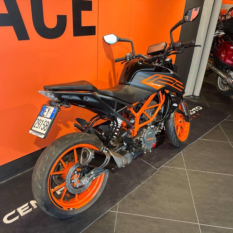 KTM 125 Duke (2021 - 23) (5)