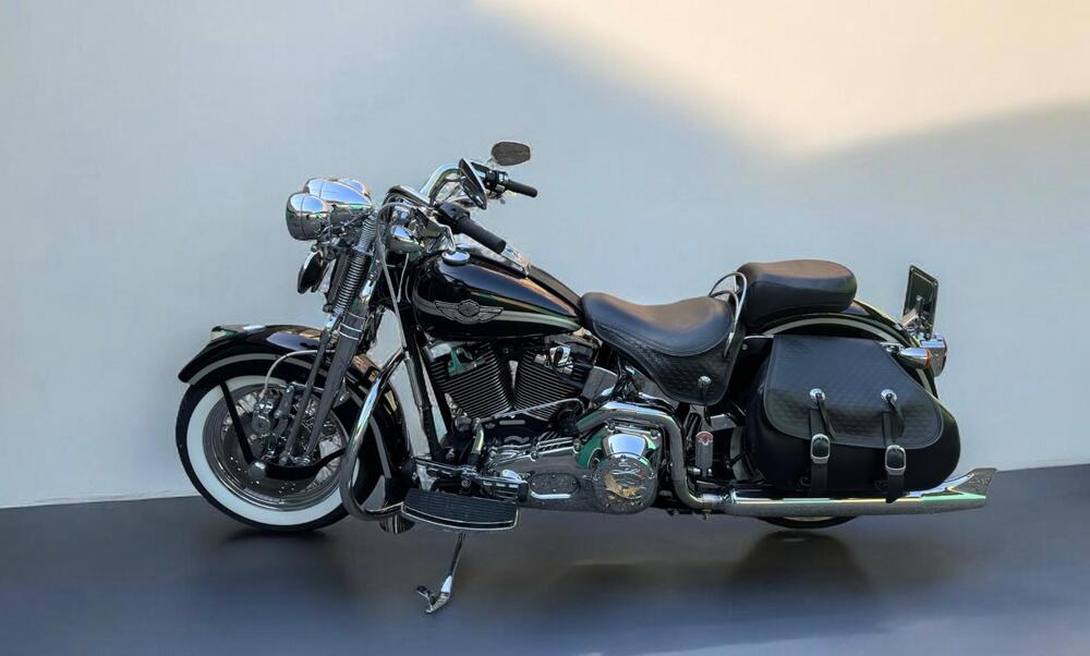 Harley-Davidson 1450 Heritage Springer (1999 - 03) - FLSTS