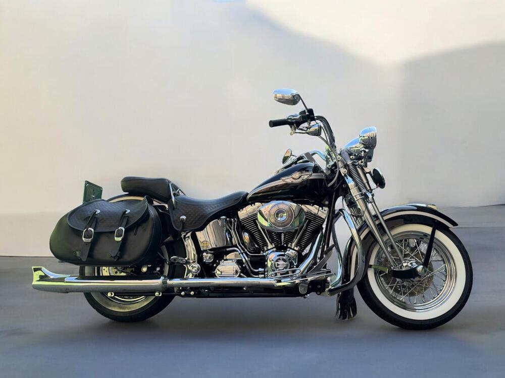 Harley-Davidson 1450 Heritage Springer (1999 - 03) - FLSTS (2)