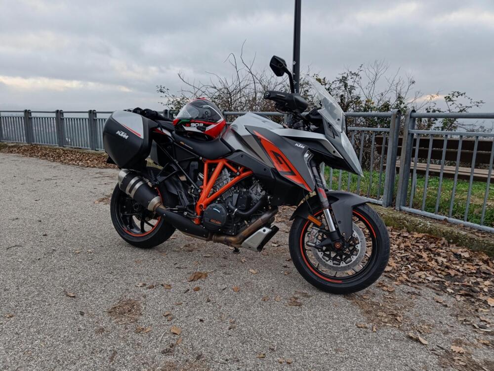 KTM 1290 Super Duke GT ABS (2016 - 18) (3)