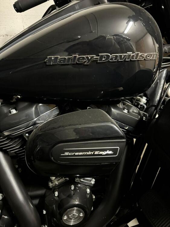 Harley-Davidson 114 Electra Glide Ultra Limited (2021 - 22) - FLHTK (2)