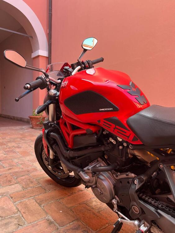 Ducati Monster 821 (2018 - 20) (3)