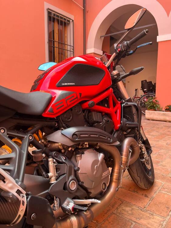 Ducati Monster 821 (2018 - 20) (4)