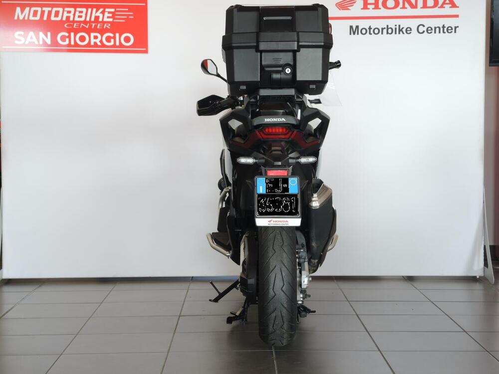 Honda X-ADV 750 (2017) (4)