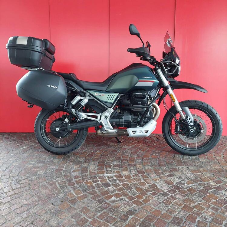 Moto Guzzi V85 TT (2021 - 23)