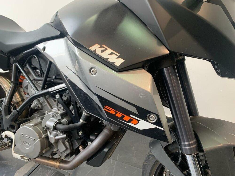 KTM 990 Supermoto T (2009 - 11) (5)