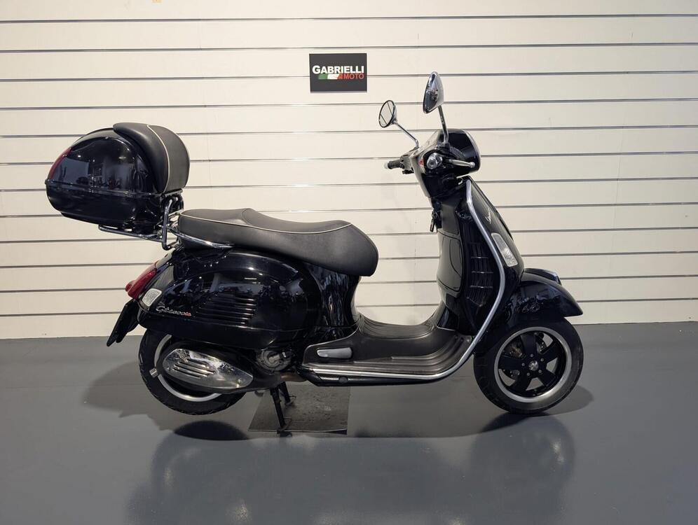 Vespa GTS 300 Super (2008 - 16)