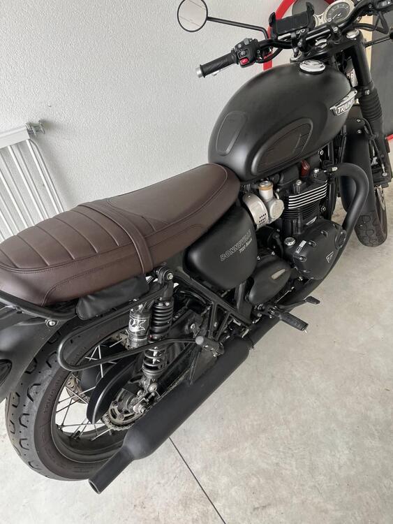 Triumph Bonneville T120 (2016 - 20) (4)