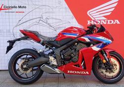 Honda CBR 650 R E-Clutch (2024) nuova