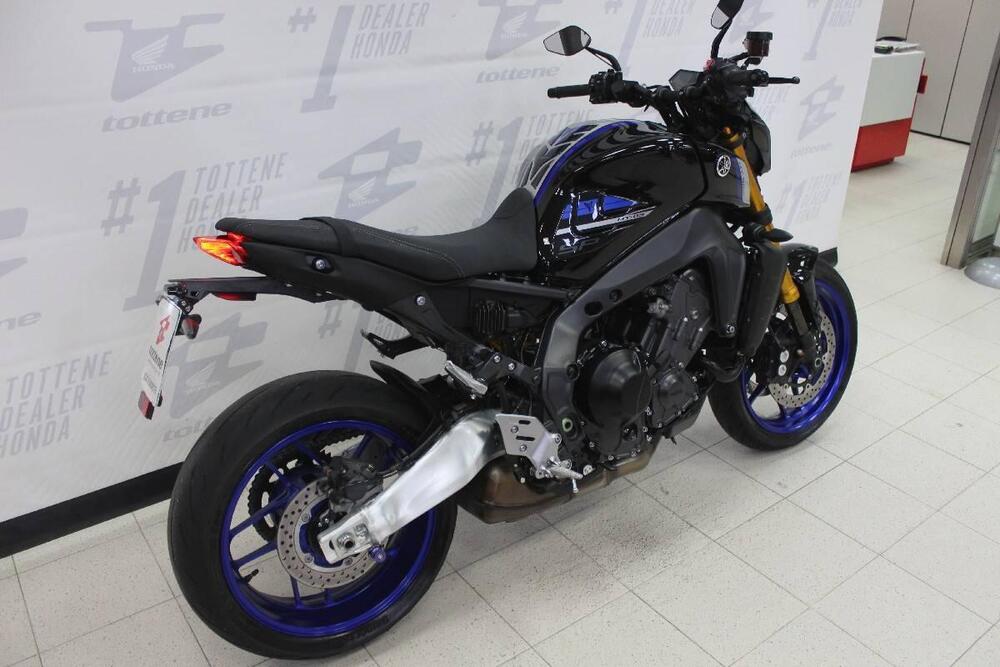 Yamaha MT-09 SP (2021 - 23) (2)