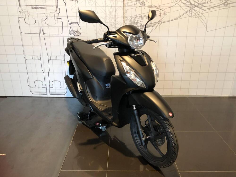 Honda Vision 110 (2021 - 24) (2)