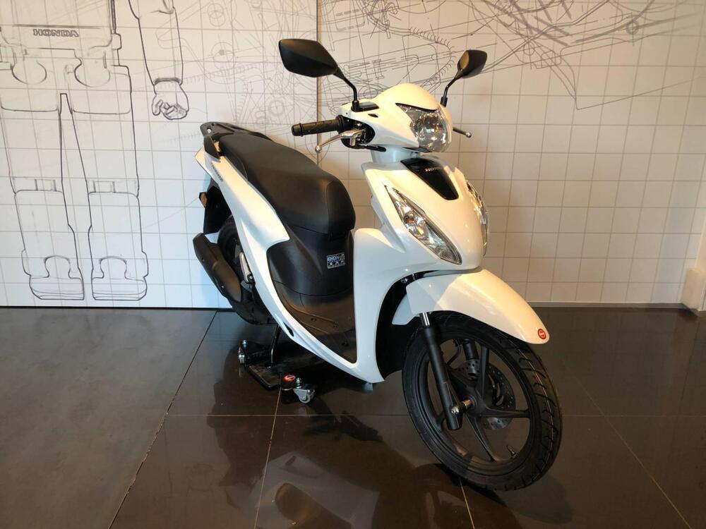 Honda Vision 110 (2021 - 24) (2)