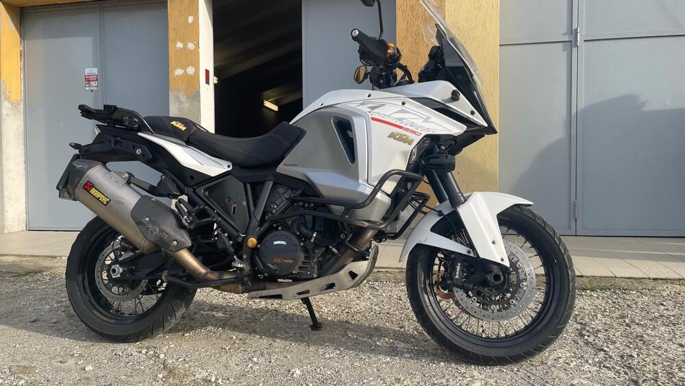 KTM 1290 Super Adventure (2015 - 16) (3)