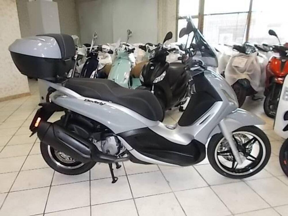 Piaggio Beverly 350 Tourer (2020)