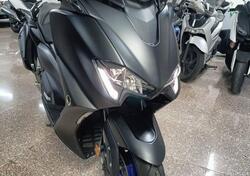 Yamaha T-Max 560 (2020 - 21) usata