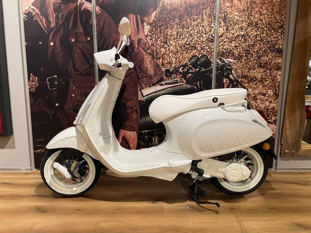 Vespa Sprint 50 Justin Bieber (2022 - 24)