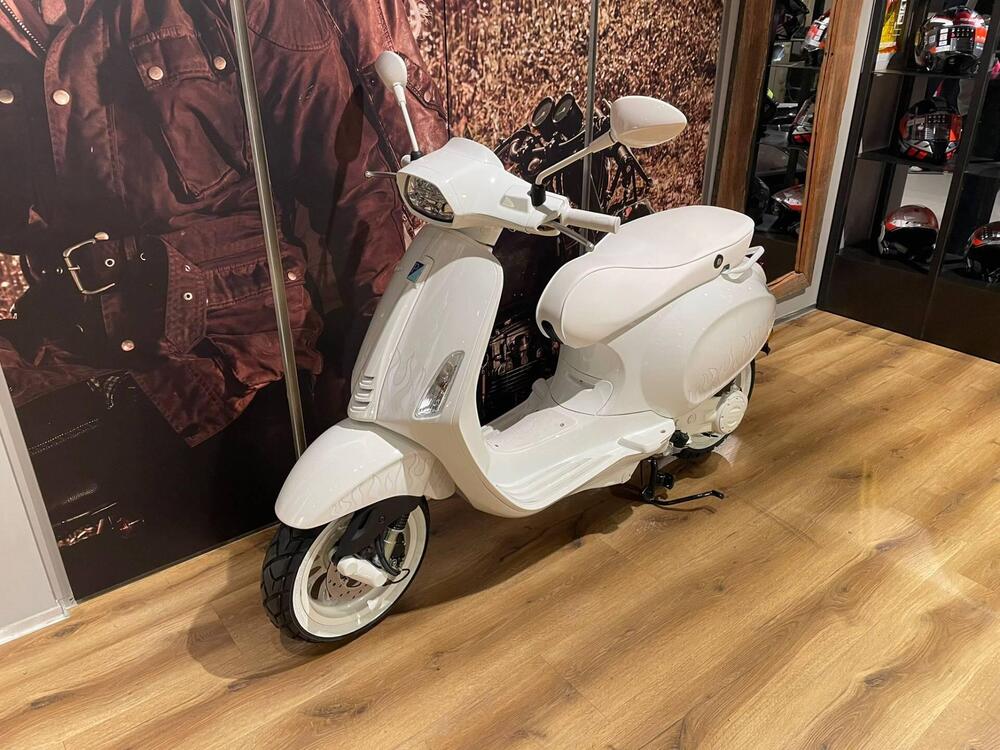 Vespa Sprint 50 Justin Bieber (2022 - 24) (3)