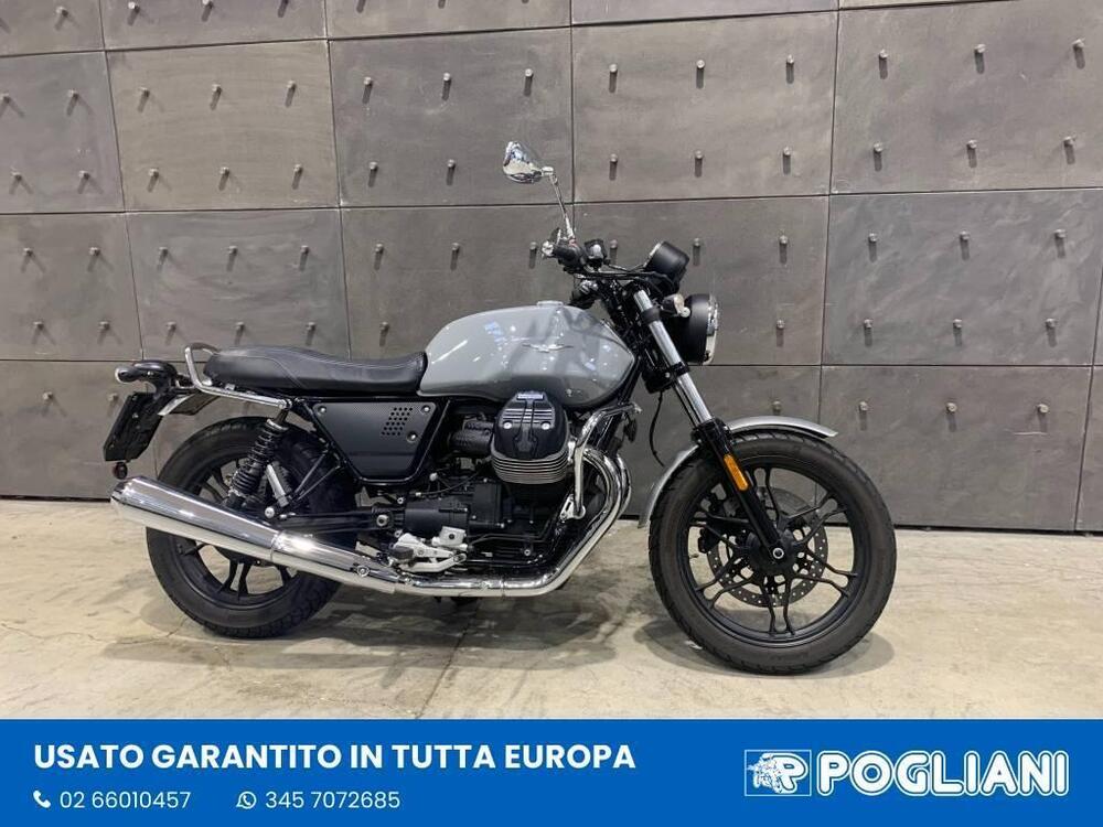 Moto Guzzi V7 III Milano (2018 - 20) (3)