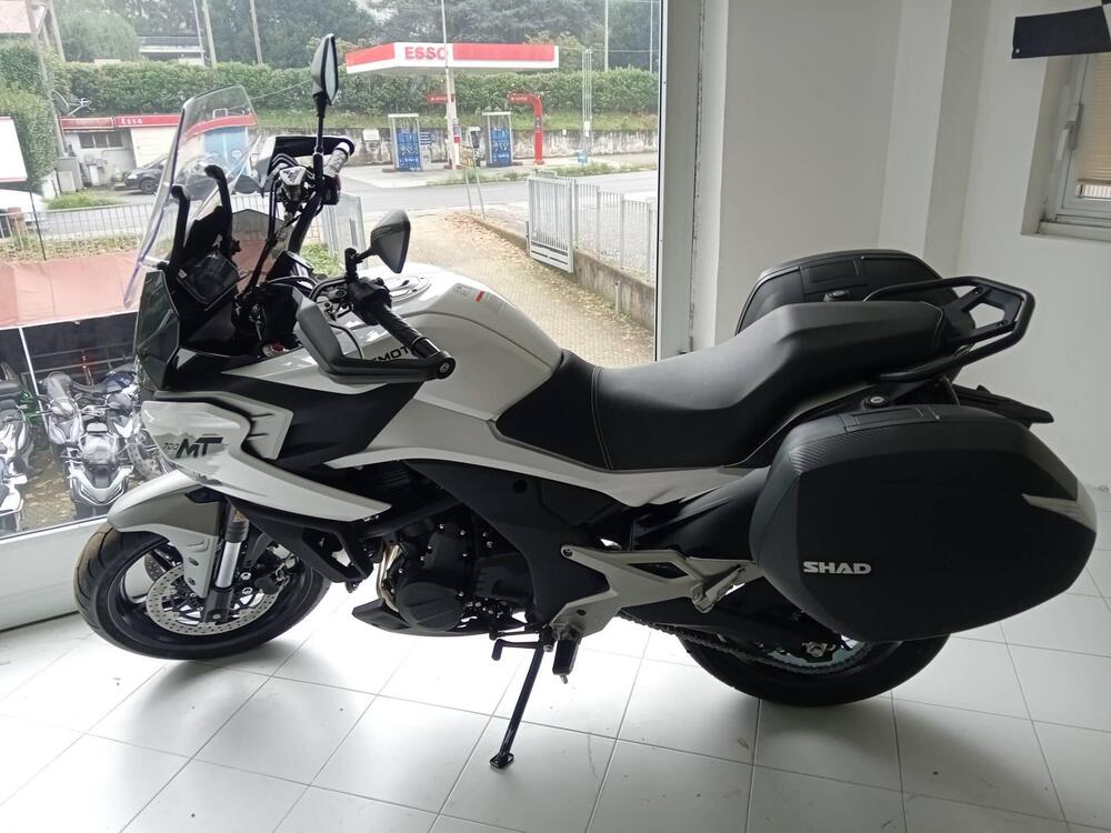 CFMOTO 700MT (2024) (2)