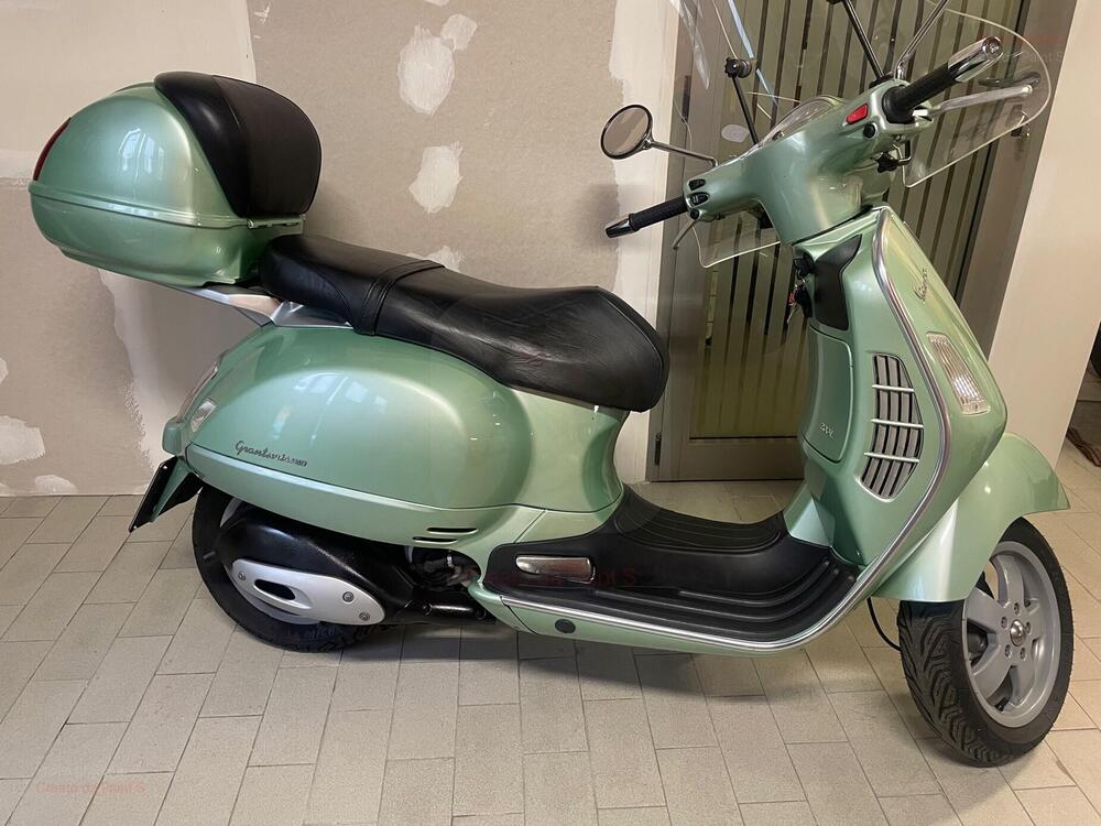 Piaggio vespa 200 granturismo