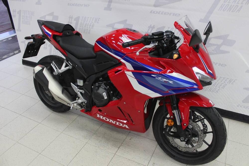 Honda CBR 500 R (2024) (3)