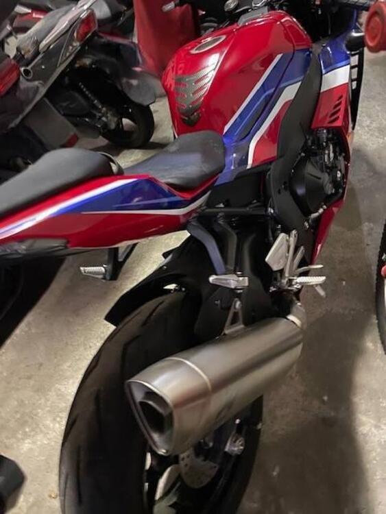 Honda CBR 1000 RR-R Fireblade (2020 - 21) (5)