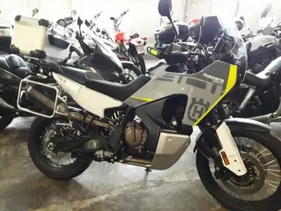 Husqvarna Norden 901 (2022 - 26) usata