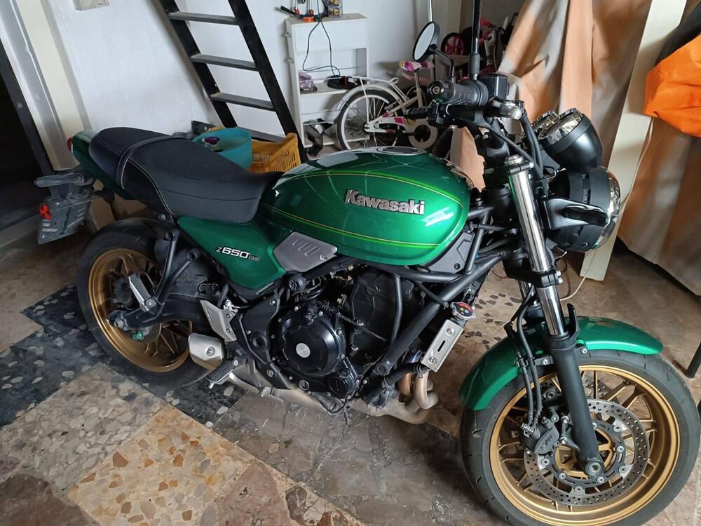 Kawasaki Z 650 RS (2022 - 24) (5)