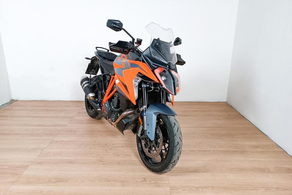 KTM 1290 Super Duke GT (2019 - 20) (2)