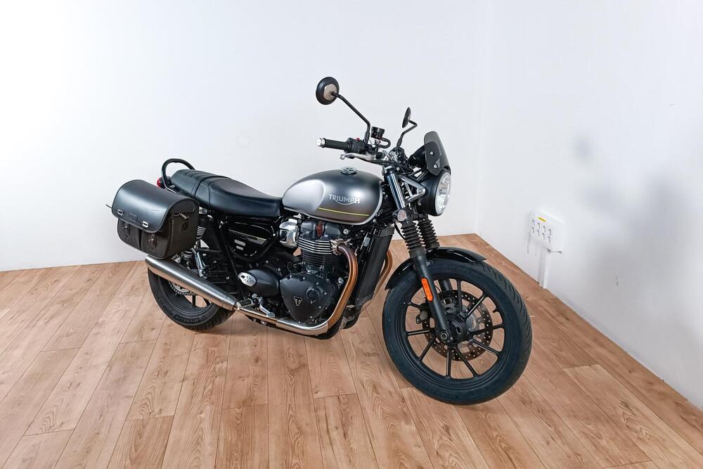 Triumph Speed Twin 900 (2025) (2)