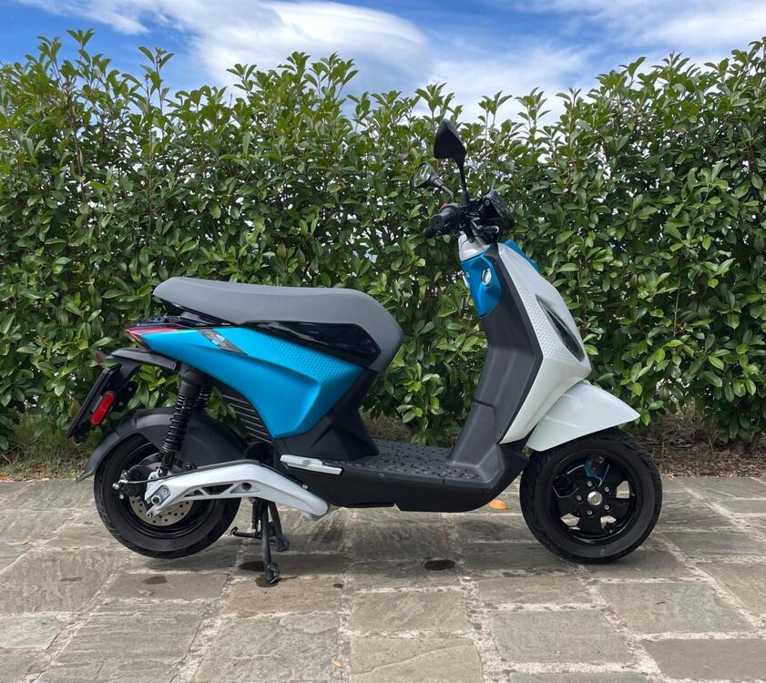 Piaggio 1 Active (2022 - 24) (3)