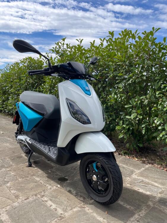 Piaggio 1 Active (2022 - 24) (4)