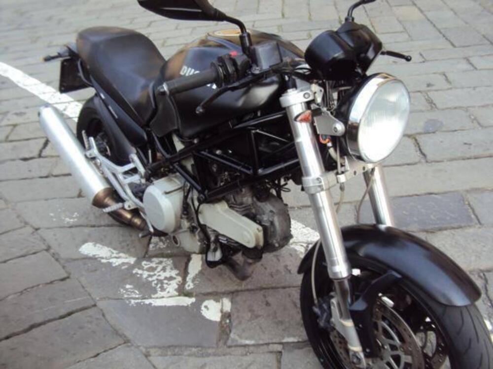 Ducati Monster 620 Dark (2003 - 06) (3)