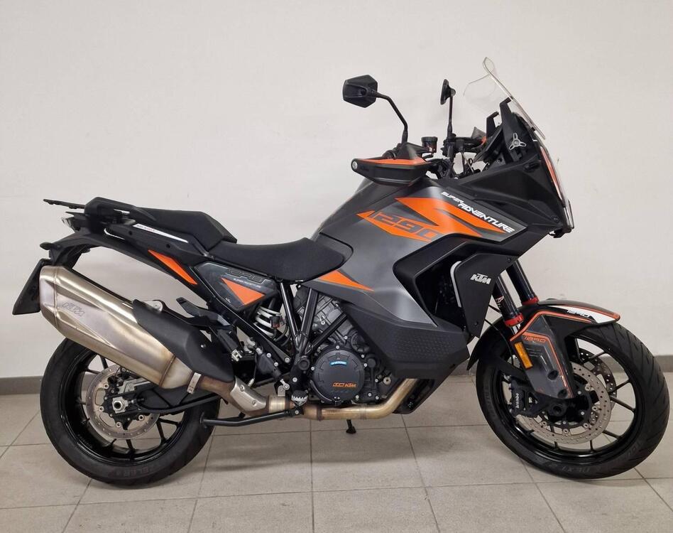 KTM 1290 Super Adventure S (2021) (5)