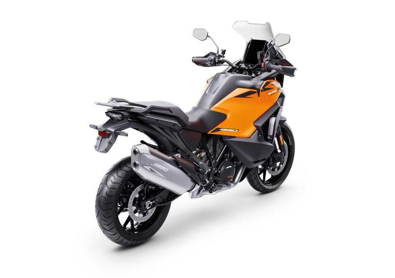 KTM 1390 Super Adventure 1390 Super Adventure S (2025) (3)