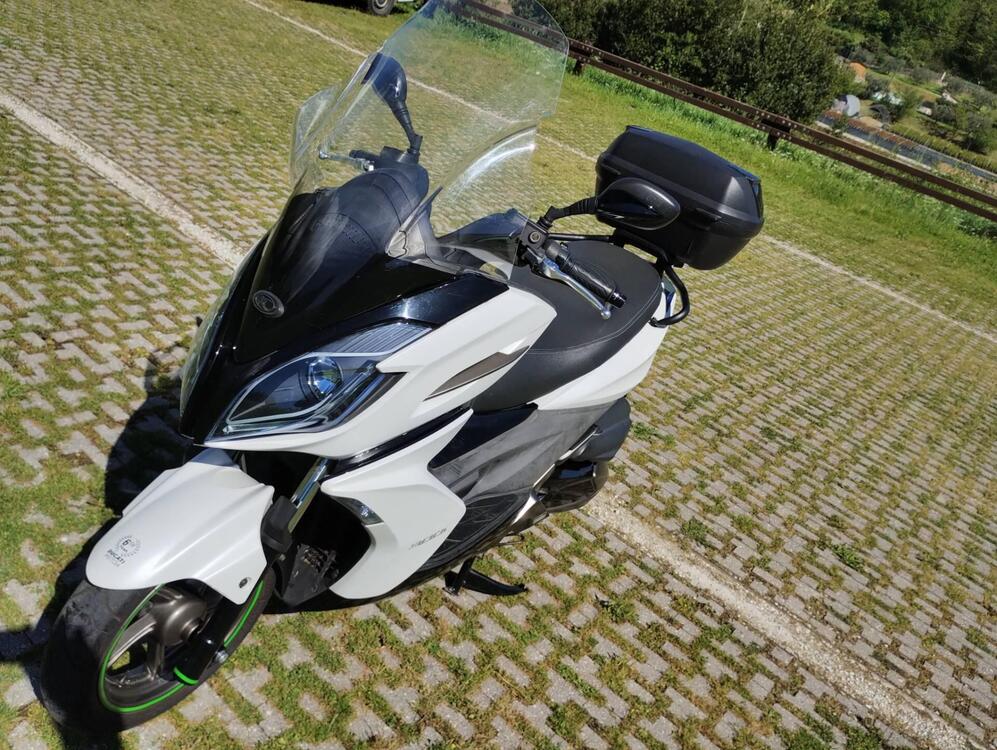 Kymco K-Xct 300i ABS (2012 - 17) (3)