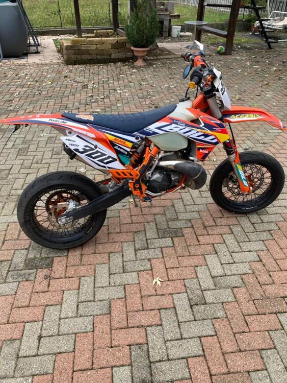 KTM EXC 300 E (2015) (2)