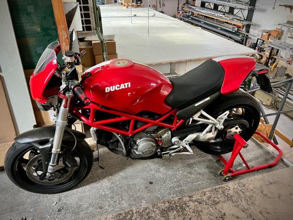 Ducati Monster S2R 1000