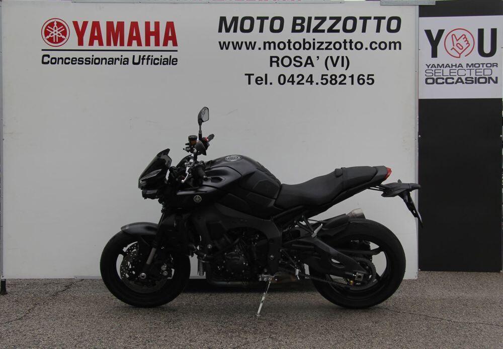 Yamaha MT-10 (2022 - 24) (2)