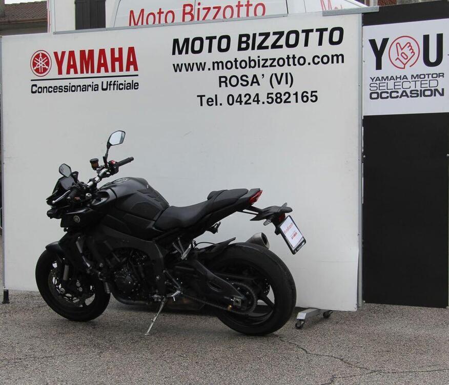 Yamaha MT-10 (2022 - 24) (4)