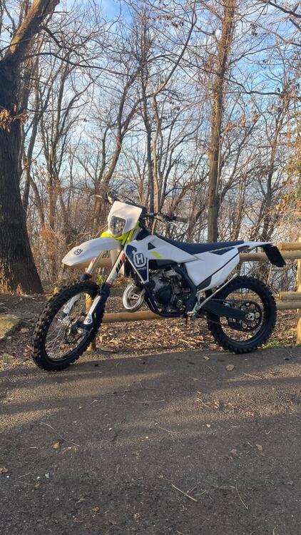 Husqvarna TC 125 (2022) (3)